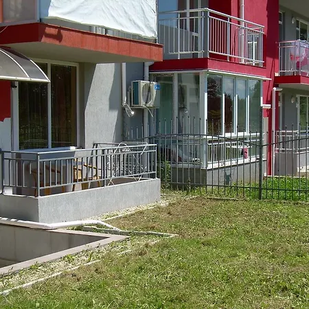 Stella بريمورسكو